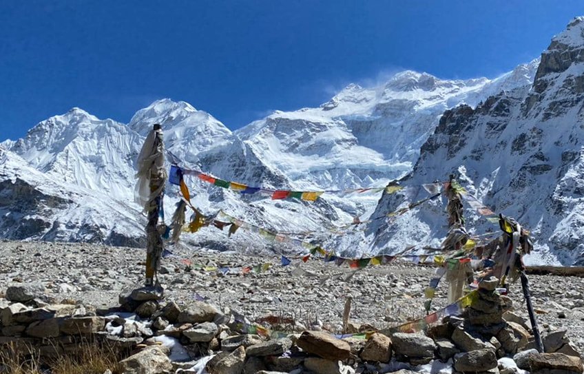 olangchung gola trek