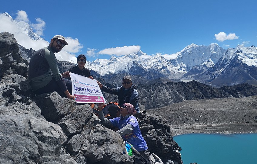 Everest Three Pass trek blog, Three high Passes Trek